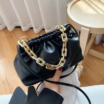 Kabelka Dámská kožená kabelka M1451 černá