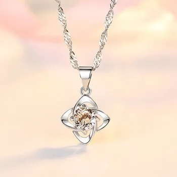 Náhrdelník Dámský náhrdelník se čtyřlístkem D422 bílá