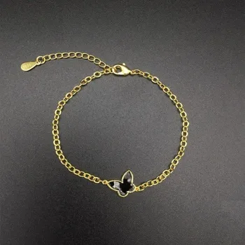 Náramek Dámský řetízkový náramek s motýlem