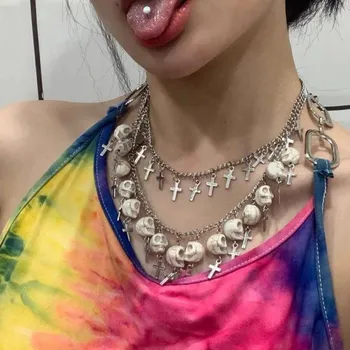 Šperk Dámský dvojitý náhrdelník s lebkami