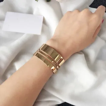 Náramek Dámský otevřený náramek H667 zlatá