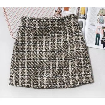 Dámská sukně Dámská sukně s kostkovaným vzorem hnědá L