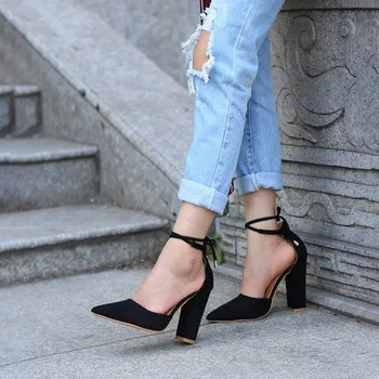 Dámské lodičky Dámské lodičky na vysokém podpatku J1126 černá 38