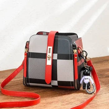 Kabelka Dámská crossbody kabelka M1442 červená