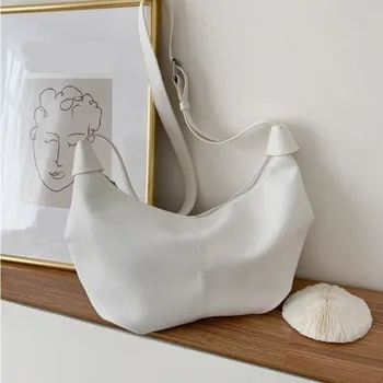 Kabelka Dámská crossbody kabelka M1677 bílá