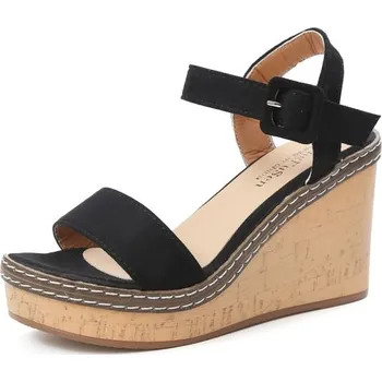 Dámské sandále Dámské elegantní sandály na klínku černá 40