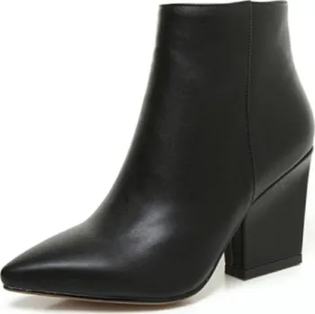 Dámské tenisky Dámské kotníkové zimní boty s kožíškem J1109 černá lesklá 40