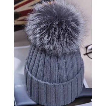 Čepice Dámská zimní čepice s bambulí A545 šedá