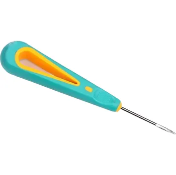 Svíčka Provlékací jehla na protažení knotu