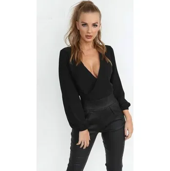 Sexy halenka s velkým výstřihem černá M