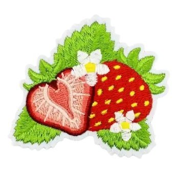 Nažehlovací nášivka - jahoda (7,2 x 5,9 cm)