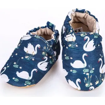 Dívčí bačkory Dětské capáčky A8 12-18 měsíců B