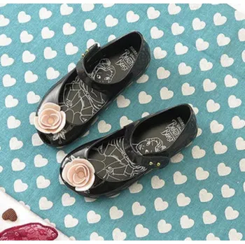 Dívčí obuv Dívčí sandály s růží černá 25