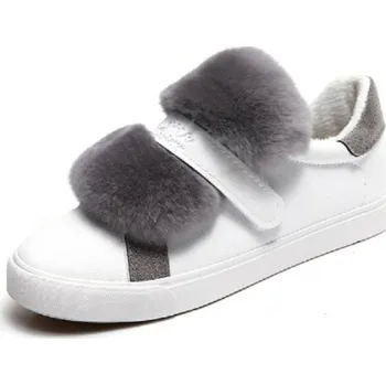 Dámská obuv Luxusní dámské tenisky s kožíškem J1370 bílá 36