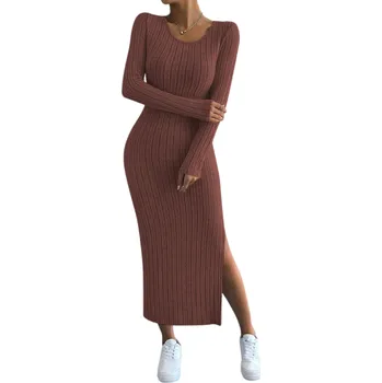 Dámské šaty Dlouhé žebrované dámské úpletové šaty s rozparkem Přiléhavý střih s dlouhými rukávy Elegantní pohodlné šaty s kulatým výstřihem hnědá XS