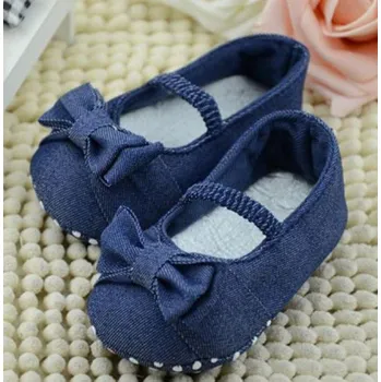 Dívčí bačkory Dívčí capáčky Victoria 0-3 měsíce