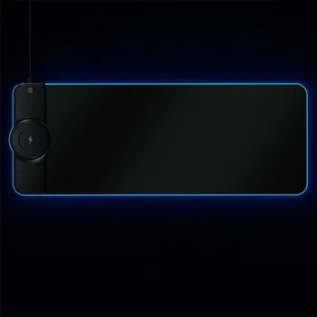 Podložka pod myš Podsvícená podložka pod myš a klávesnici s bezdrátovou nabíječkou na telefon 1