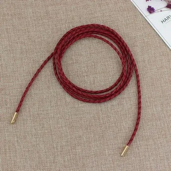 Opasek Kulatý provazový pásek na šaty z PU kůže 150 x 0,5 cm Elegantní kožený doplněk pro ženy Nastavitelný pásek na zavazování Pas Dekorace červená