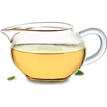 Skleněný džbán 2