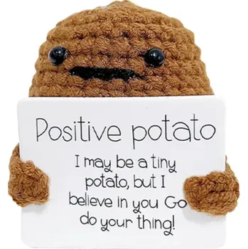Háčkovaná brambora 4 x 4,5 cm s povzbuzujícím nápisem Ručně vyráběný talisman pro pozitivní energii Antistresová dekorace Originální dárek