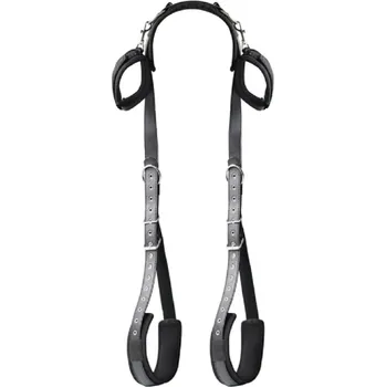 Vibrátor Kožený postroj s oky na nohy a pouty na ruce v jednom kuse, měkké polstrování, nastavitelné zapínání, diskrétní balení