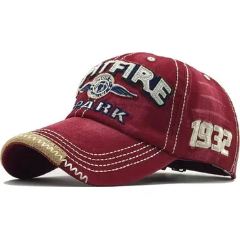 Kšiltovka Pánská kšiltovka s nápisem tmavě červená