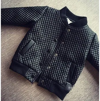 Chlapecká bunda Luxusní chlapecká bunda se vzorem 2