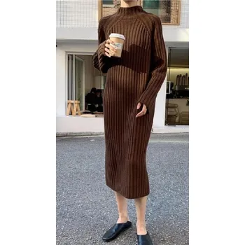 Dámské šaty Svetrové midi šaty hnědá