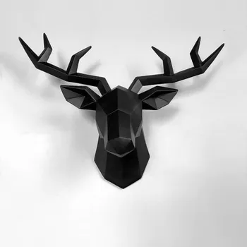 Závěsná socha jelena černá