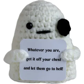 Bílý háčkovaný duch s nápisem pro pozitivní energii Ručně vyrobený amulet Dekorace do bytu Originální dárek Talismán štěstí