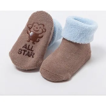 Dětské protiskluzové ponožky A1496 hnědá 6-9 měsíců