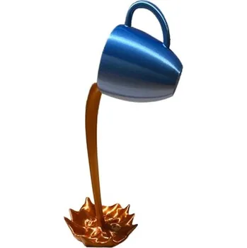 Soška rozlitá káva 6