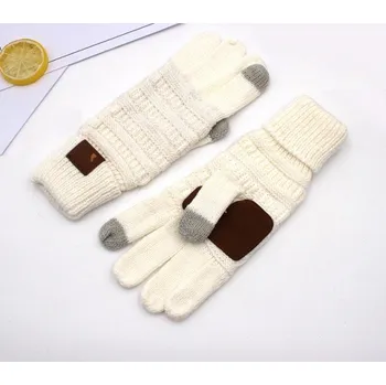 Rukavice Pletené zimní rukavice bílá