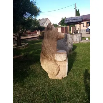 Sowulej Dřevěná socha medvěda