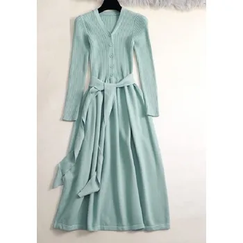 Dámské šaty Dlouhé úpletové šaty tyrkysová