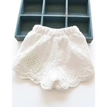 Dětská móda Dívčí děrované šortky bílá 3