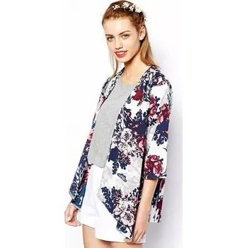 Stylový letní přehoz s květinami S