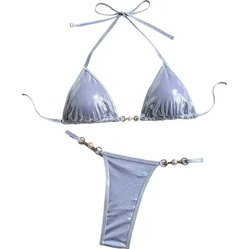 Dámské plavky Lesklé dámské bikiny s trojúhelníkovým topem a perlovými spojkami Sexy tanga střih a zavazování na šňůrky Ideální na pláž a focení bílá S