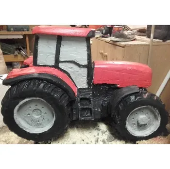 Dřevěná hračka Traktor - dřevěná socha