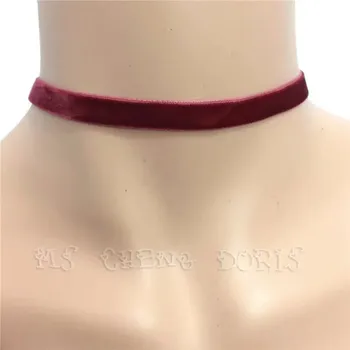 Náhrdelník Sametový choker gotický styl dárek valentýn | dámský náhrdelník, valentýnský šperk - 4