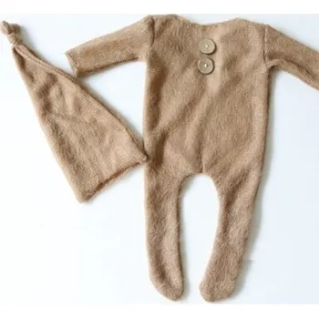 Kojenecká souprava Dětský set čepice a dupačky hnědá