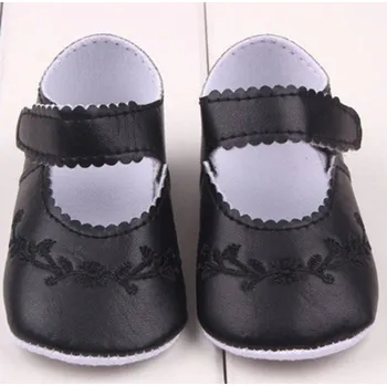 Dívčí obuv Dívčí kožené capáčky Camila černá 6-9 měsíců