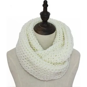 Šála Zimní pletená šála bílá