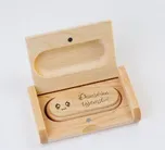 Dřevěný USB flash disk s vlastním gravírováním 16GB