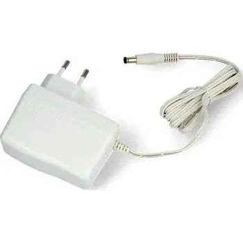 spínaný zdroj Napáječ, síťový adaptér CWT 12V/2,5A, koncovka 5,5x2,1-2,5mm