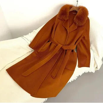 Dámský kabát Vlněný dlouhý kabát s pravým kožíškem liška Barva: Červená, Velikost: S