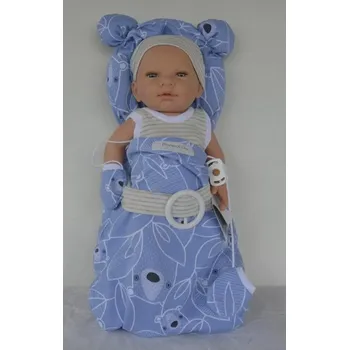 Panenka Realistické miminko - chlapeček Dolfík v modrém spacím pytli od španělské firmy Marina & Pau (velikost 45 cm)