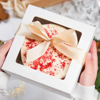 Krabice na pečivo Krabice na dorty a zákusky s průhledným okénkem 35x35x15 cm