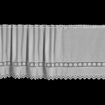 Záclona Vitrážová záclona, bavlněný batist 3812 vyšívaná kytička s bordurou, bílá výška 45cm (v metráži)