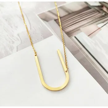 Módní doplněk Carla Dámský náhrdelník z chirurgické oceli písmeno U Brenda pozlacený